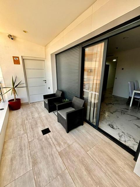 Vila Lova- Luxury Apartments Roquetas de Mar Exterior foto